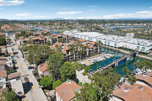 7126 Marina Pacifica Drive N, Long Beach, CA 90803