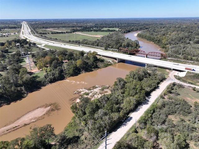 000 Siedel, Brookshire, TX 77423