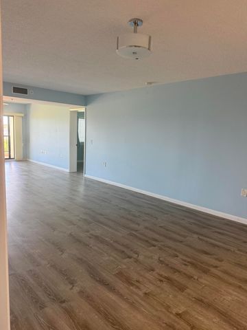 101 OCEAN BLUFFS Boulevard 402, Jupiter, FL 33477