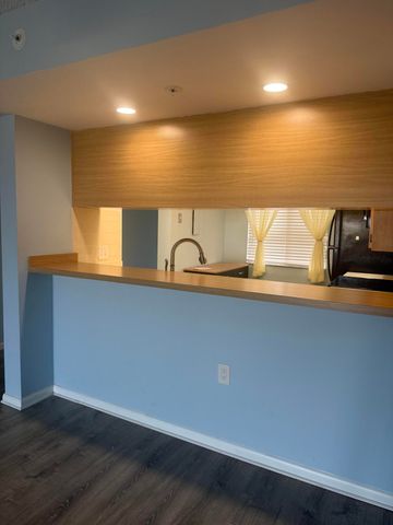 101 OCEAN BLUFFS Boulevard 402, Jupiter, FL 33477