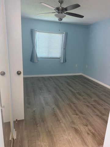 101 OCEAN BLUFFS Boulevard 402, Jupiter, FL 33477