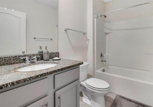 5384 HICKORY DOWNS WAY, St Cloud, FL 34771