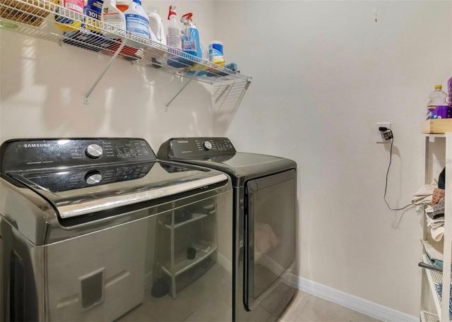 5384 HICKORY DOWNS WAY, St Cloud, FL 34771