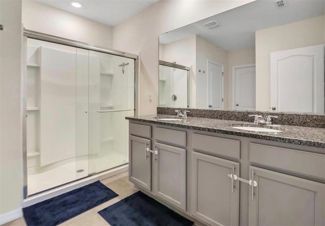 5384 HICKORY DOWNS WAY, St Cloud, FL 34771