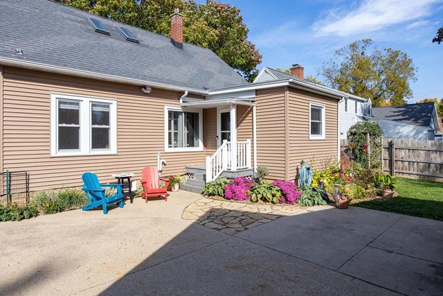 633 HANSEN STREET, Neenah, WI 54956