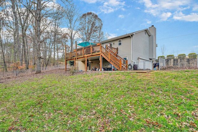 542 Mount Airy RD, Hardy, VA 24101