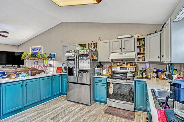 542 Mount Airy RD, Hardy, VA 24101