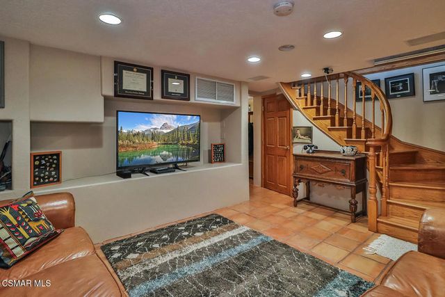 3030 Triunfo Canyon Road, Agoura Hills, CA 91301