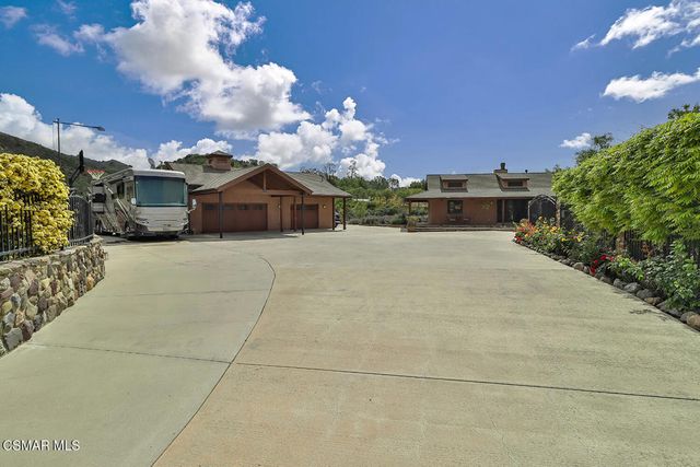 3030 Triunfo Canyon Road, Agoura Hills, CA 91301