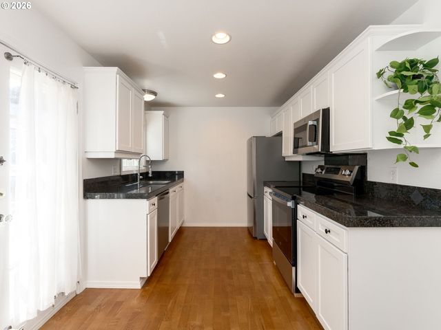 4001 Nw GRANT St, Vancouver, WA 98660
