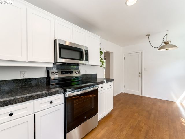 4001 Nw GRANT St, Vancouver, WA 98660