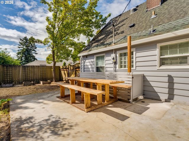 4001 Nw GRANT St, Vancouver, WA 98660