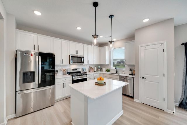 12813 Weber Lane, Rogers, MN 55374