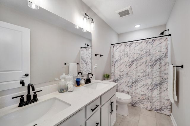12813 Weber Lane, Rogers, MN 55374