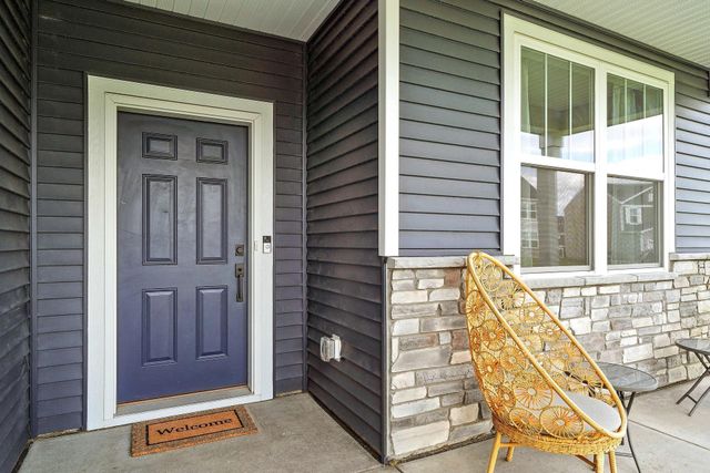 12813 Weber Lane, Rogers, MN 55374