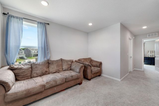 12813 Weber Lane, Rogers, MN 55374