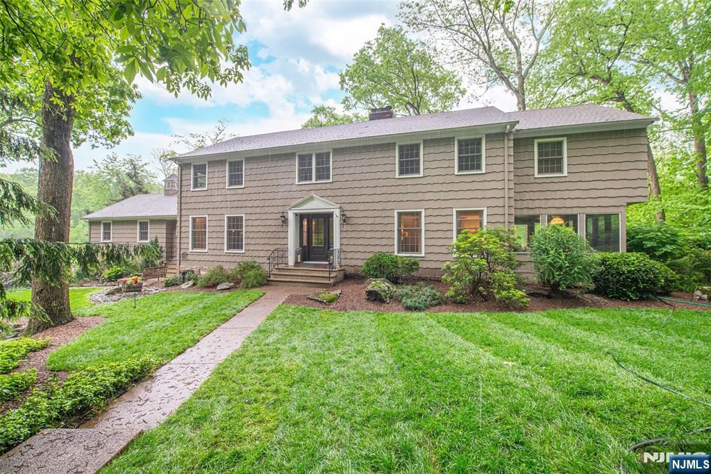 59 Green Hill Road, Kinnelon Borough, NJ 07405