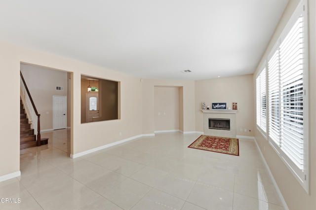 4713 La Puma Court, Camarillo, CA 93012