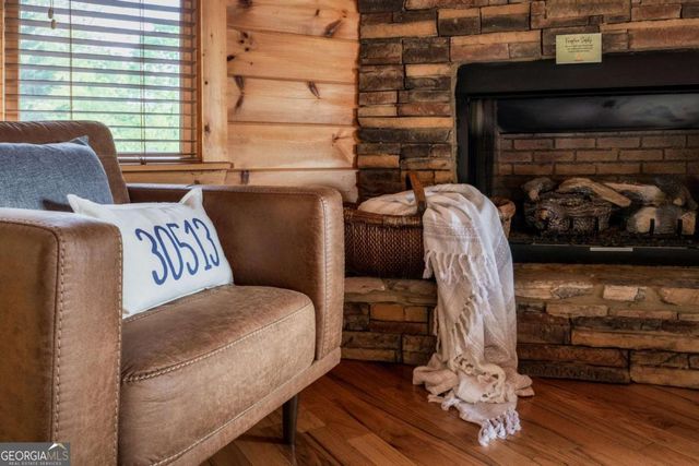 273 Deer Crest Heights, Blue Ridge, GA 30513