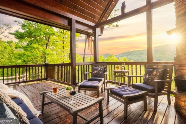 273 Deer Crest Heights, Blue Ridge, GA 30513