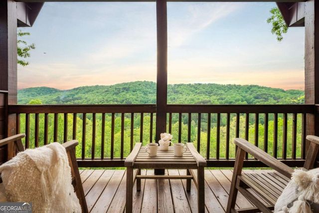 273 Deer Crest Heights, Blue Ridge, GA 30513