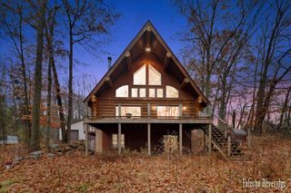 16550 Tyrone Avenue, Kent City, MI 49330