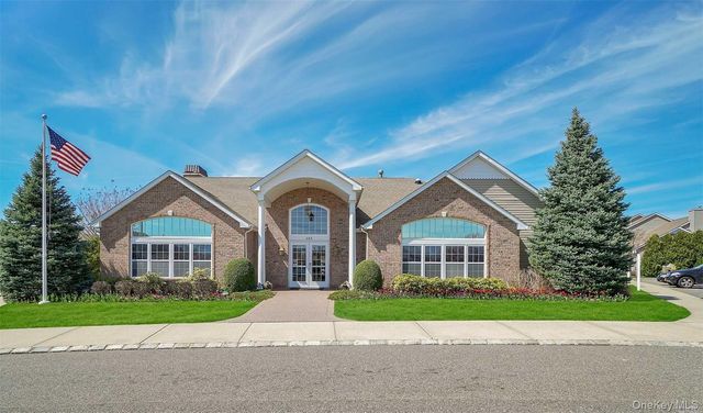 230 Ira Road 230, Mount Sinai, NY 11766