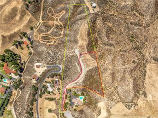 4020 Charlton, Hemet, CA 92544
