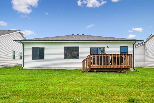 6649 NE 12th Court, Des Moines, IA 50313