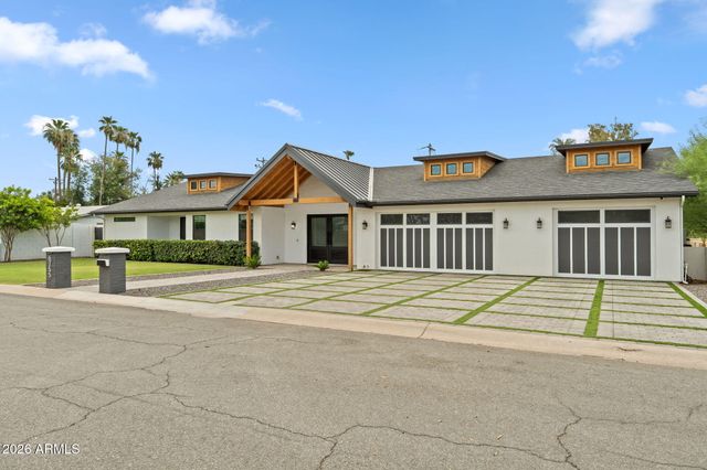6755 N 7TH Avenue, Phoenix, AZ 85013