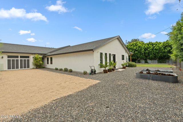 6755 N 7TH Avenue, Phoenix, AZ 85013
