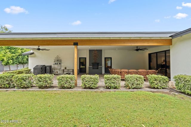 6755 N 7TH Avenue, Phoenix, AZ 85013
