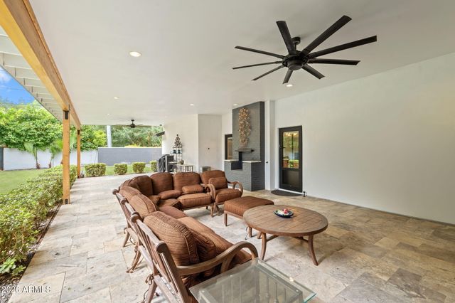 6755 N 7TH Avenue, Phoenix, AZ 85013