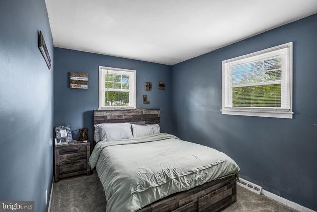 112 E COLTON LN, Williamstown, NJ 08094