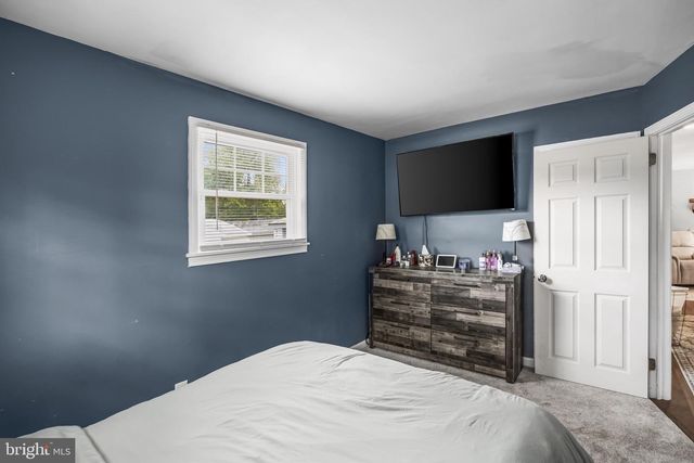 112 E COLTON LN, Williamstown, NJ 08094