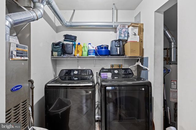 112 E COLTON LN, Williamstown, NJ 08094