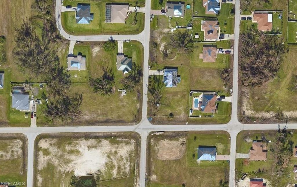 2501 NW 11th TER, CAPE CORAL, FL 33993 — photo 2