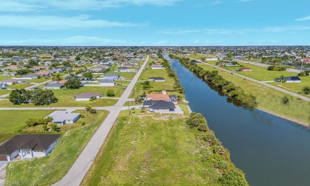 2501 NW 11th TER, CAPE CORAL, FL 33993 — photo 5