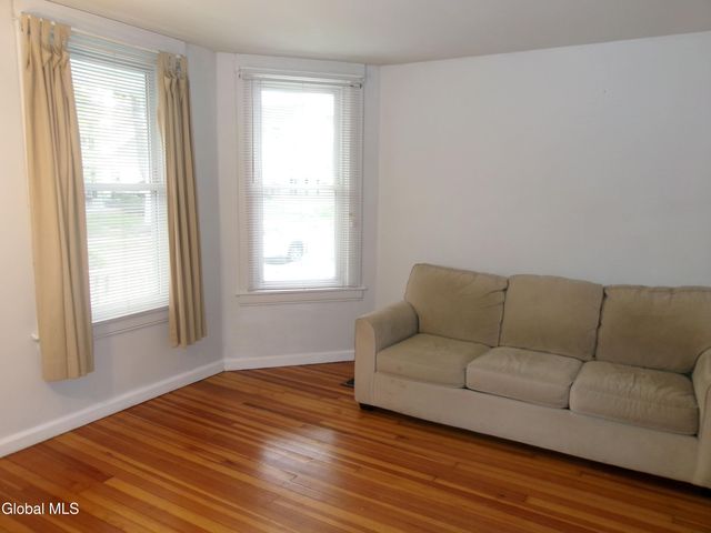 106 Vley Road, Scotia, NY 12302