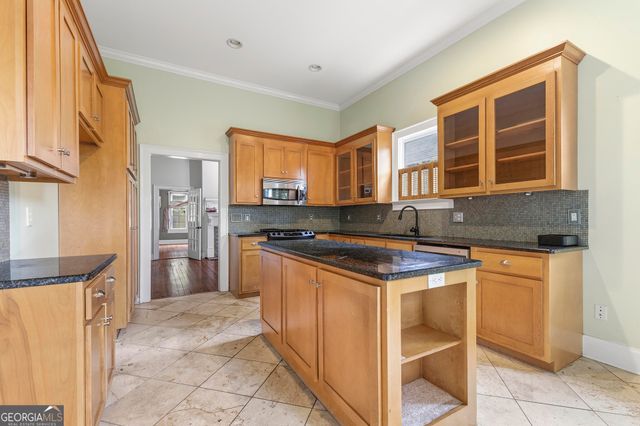 1469 Chestnut Street, Macon, GA 31201