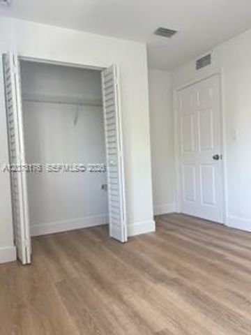 1613 NW 16th Avenue 203, Miami, FL 33125