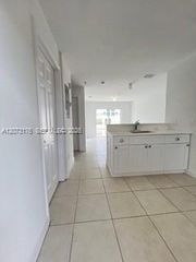 1613 NW 16th Avenue 203, Miami, FL 33125