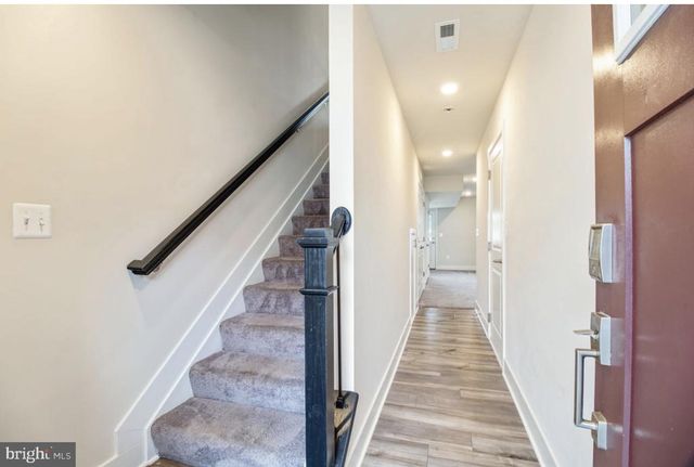 11687 EMILY DICKINSON PL, White Plains, MD 20695