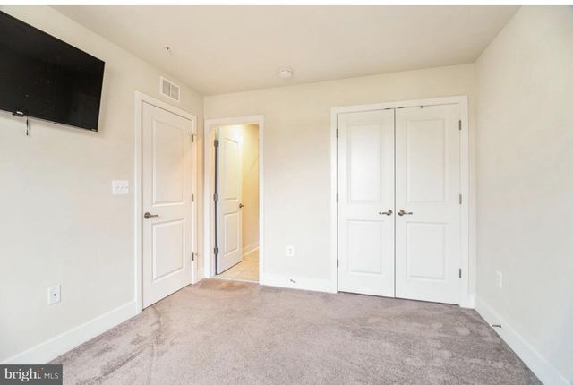 11687 EMILY DICKINSON PL, White Plains, MD 20695