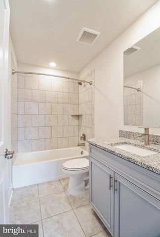 11687 EMILY DICKINSON PL, White Plains, MD 20695