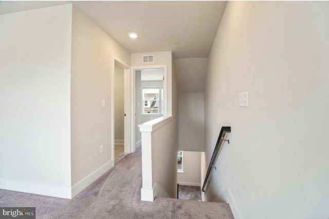 11687 EMILY DICKINSON PL, White Plains, MD 20695