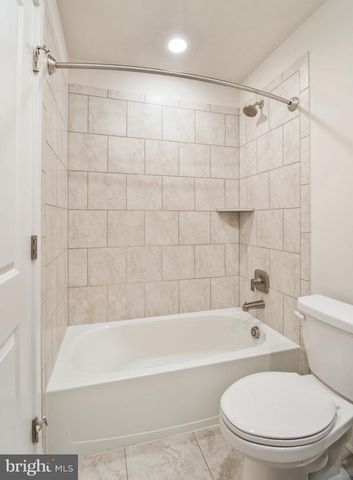 11687 EMILY DICKINSON PL, White Plains, MD 20695