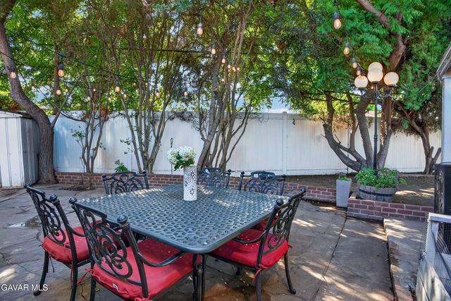 8330 Stansbury Avenue, Panorama City, CA 91402
