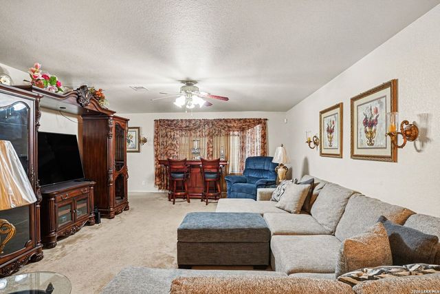 7706 Cedar Farm, San Antonio, TX 78239