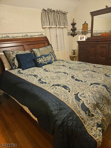 305 E 40Th St, Paterson City, NJ 07504